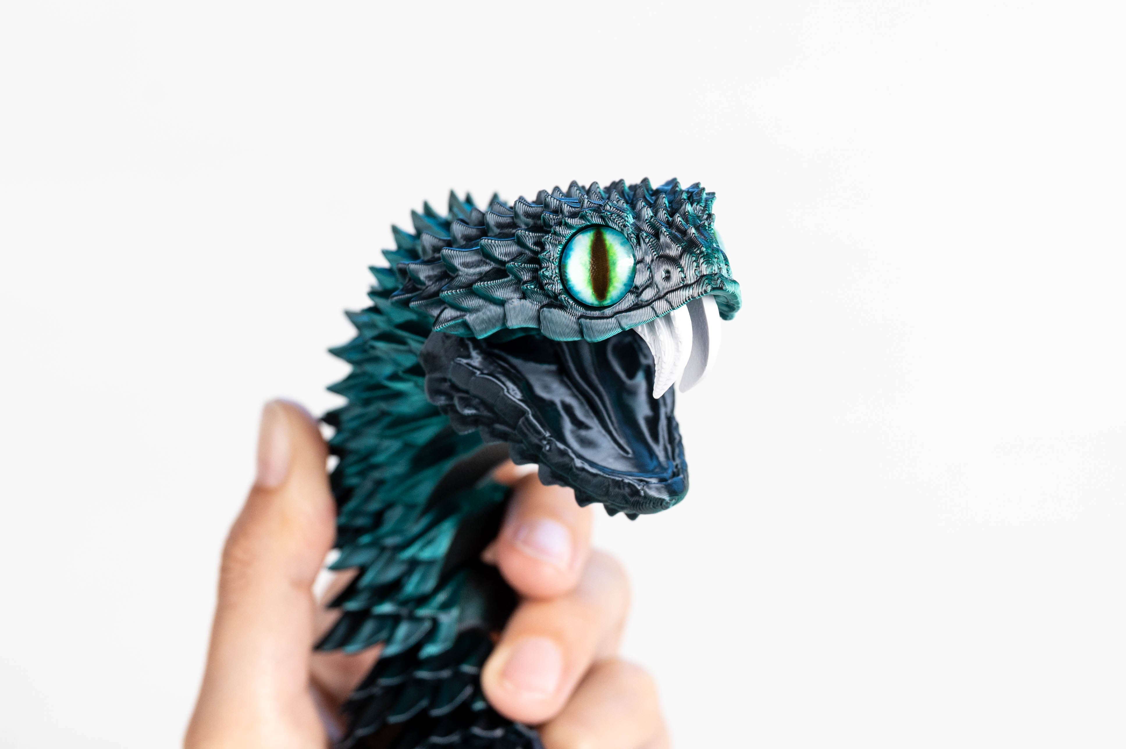 Bush Viper 3D Printed Snake Toy - Articulated Snake With Fangs