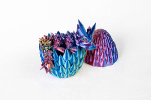 Paua Pearl / Small baby in a dragon egg
